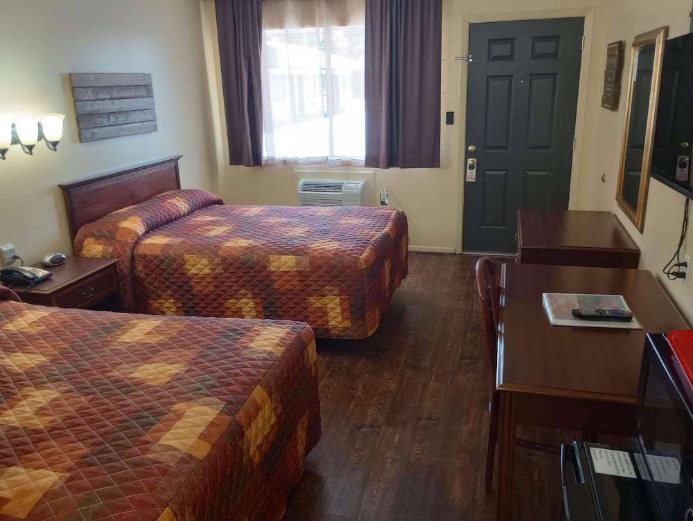 Yellow Diamond Inn photo 27