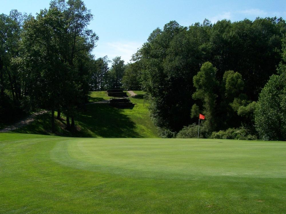 Country Inn Deerwood photo 40
