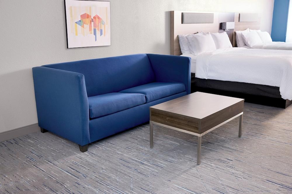 Holiday Inn Express And Suites Roseburg North By Ihg photo 28