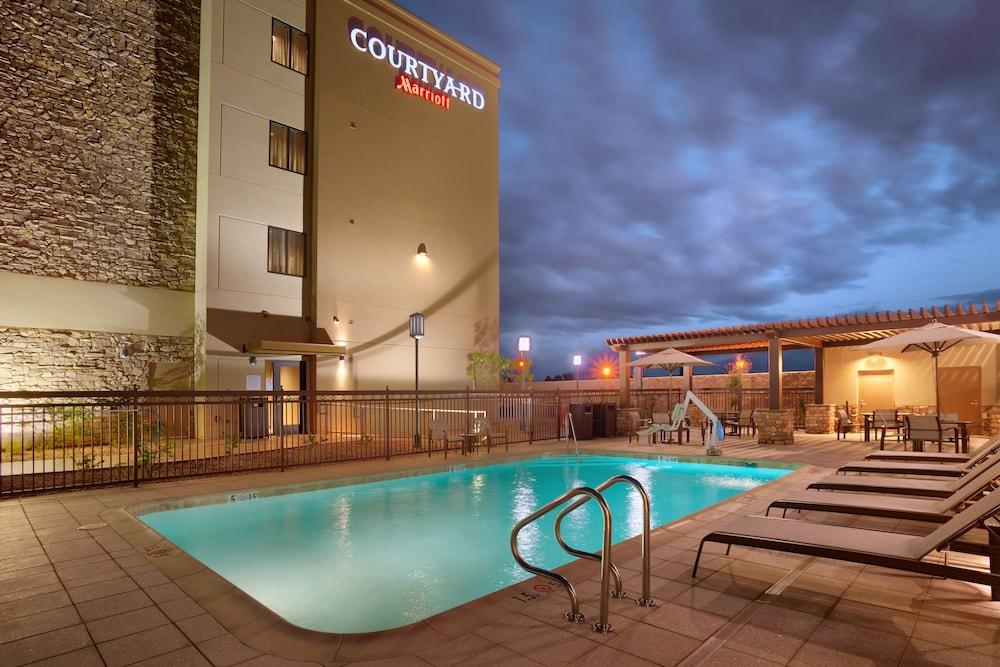 Courtyard Phoenix Mesa Gateway Airport photo 57