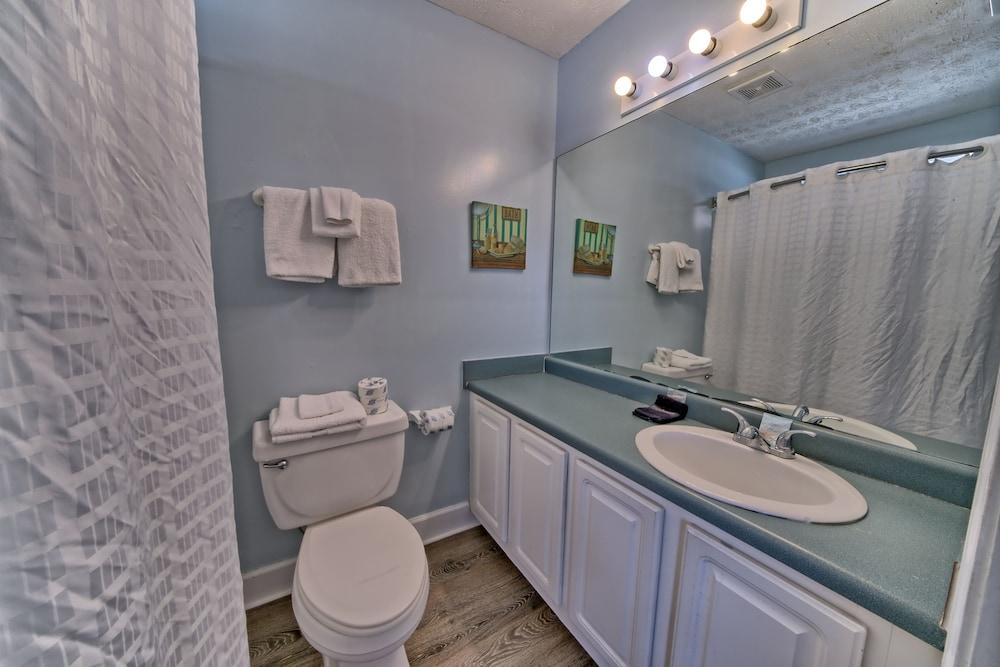 Pineapple Villas on Laguna Beach photo 81