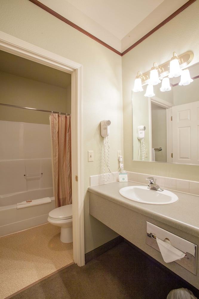 Rivers Edge Resort photo 13
