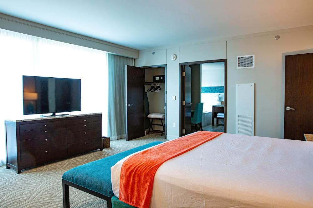 River Spirit Casino Resort photo 8