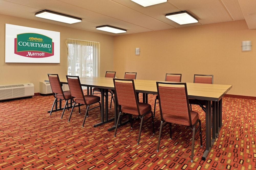 Courtyard by Marriott Dallas Northwest photo 4