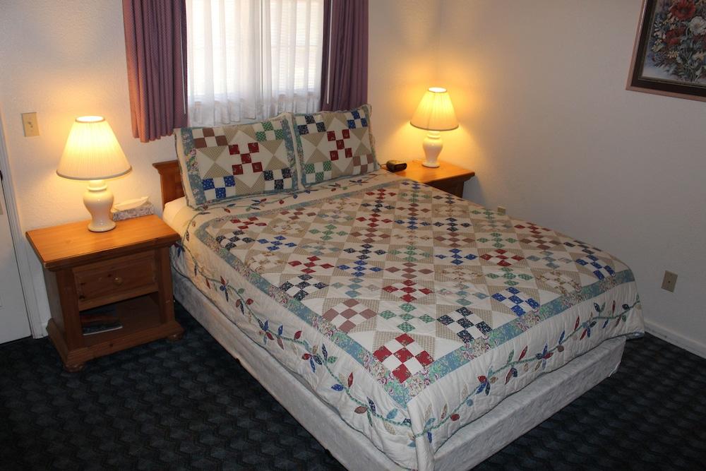 Barewood Inn and Suites photo 3
