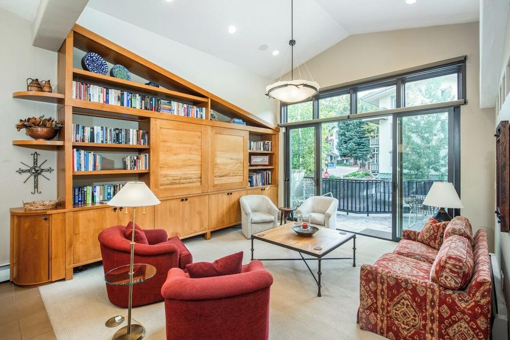 Christiania Condos - CoralTree Residence Collection photo 21