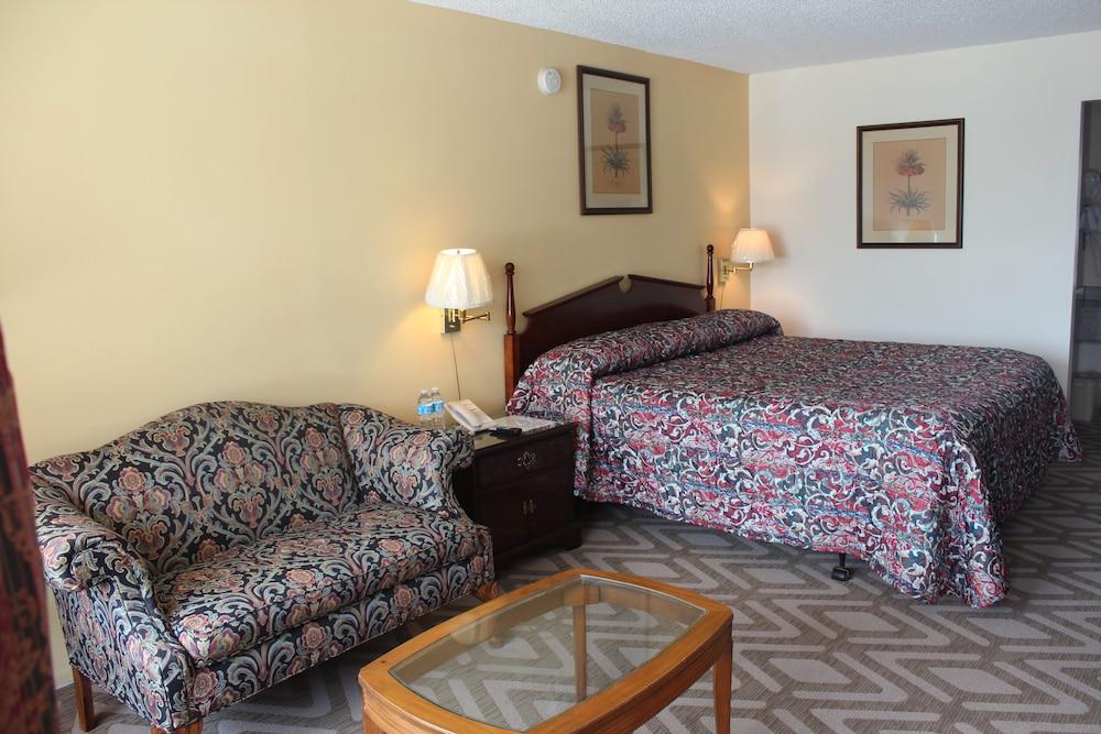Tourway Inn photo 3