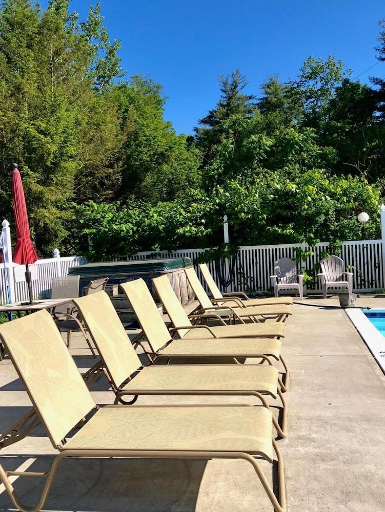 Lyn Aire Motel photo 39