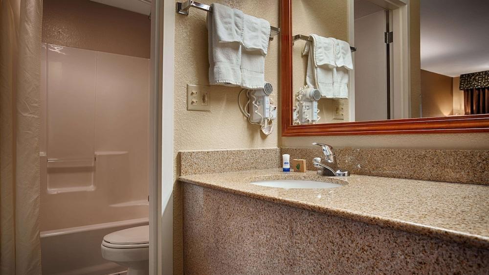 Best Western Windsor Inn photo 6