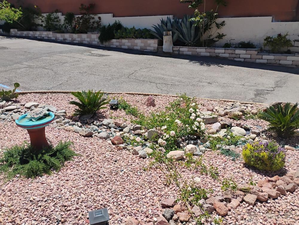BV MOTEL photo 5