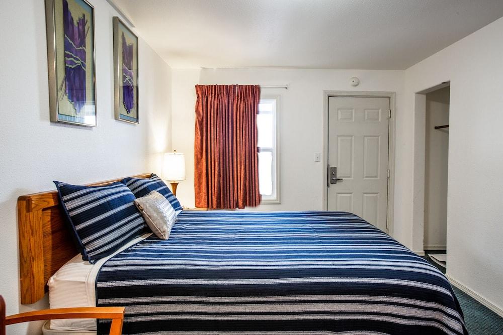 Autzen Inn photo 18