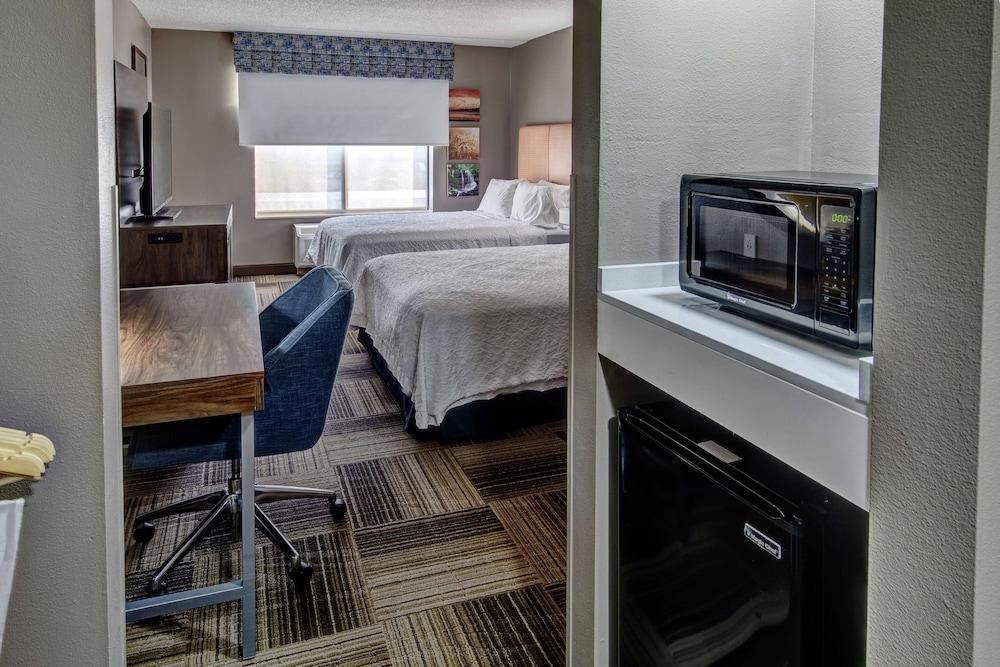 Hampton Inn Latrobe photo 5
