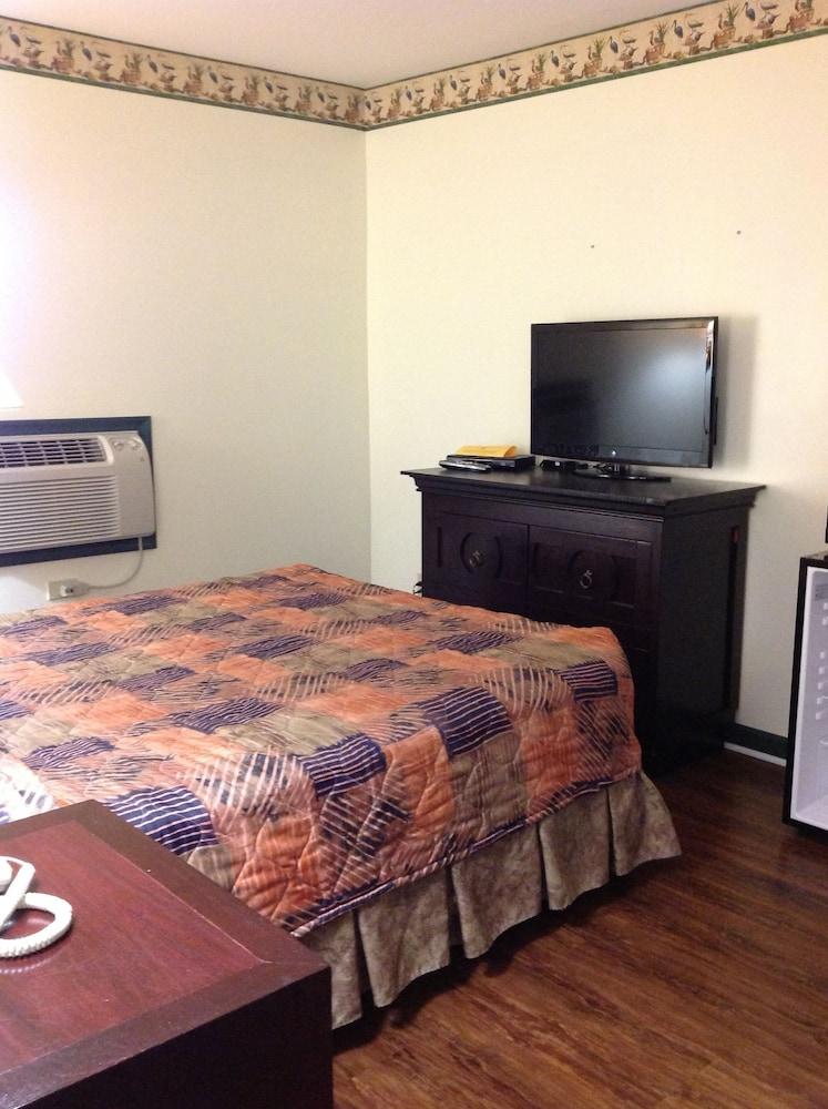 Budget Inn photo 12