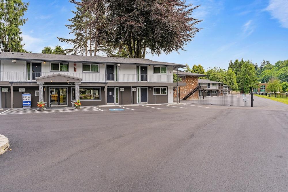 Interurban Suites Hotel photo 28