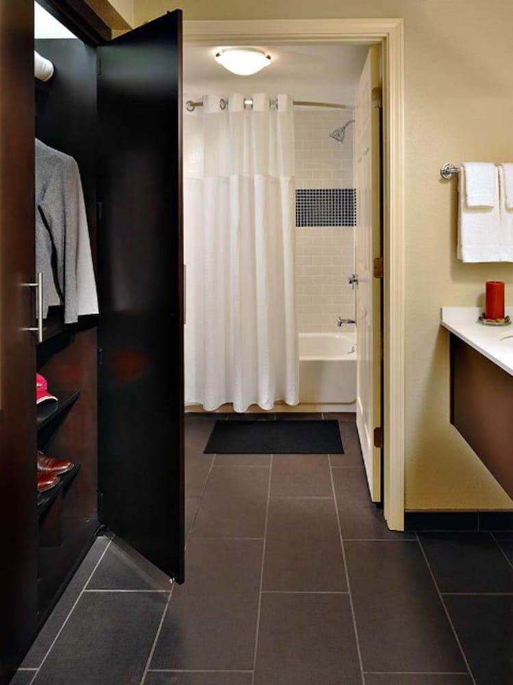 Staybridge Suites Florence - Civic Center by IHG photo 27