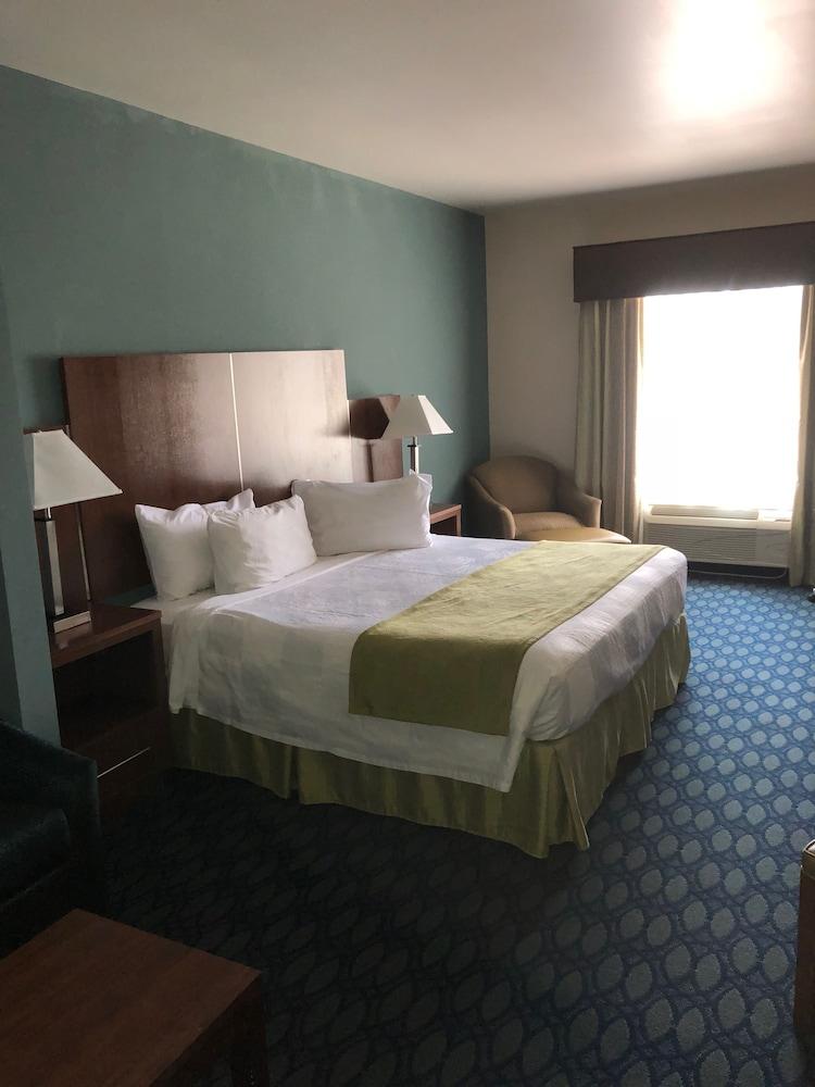 Country View Inn & Suites photo 50