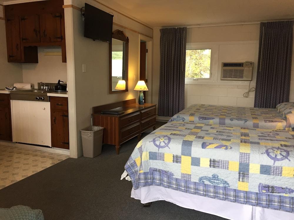 Doryman Motel photo 31