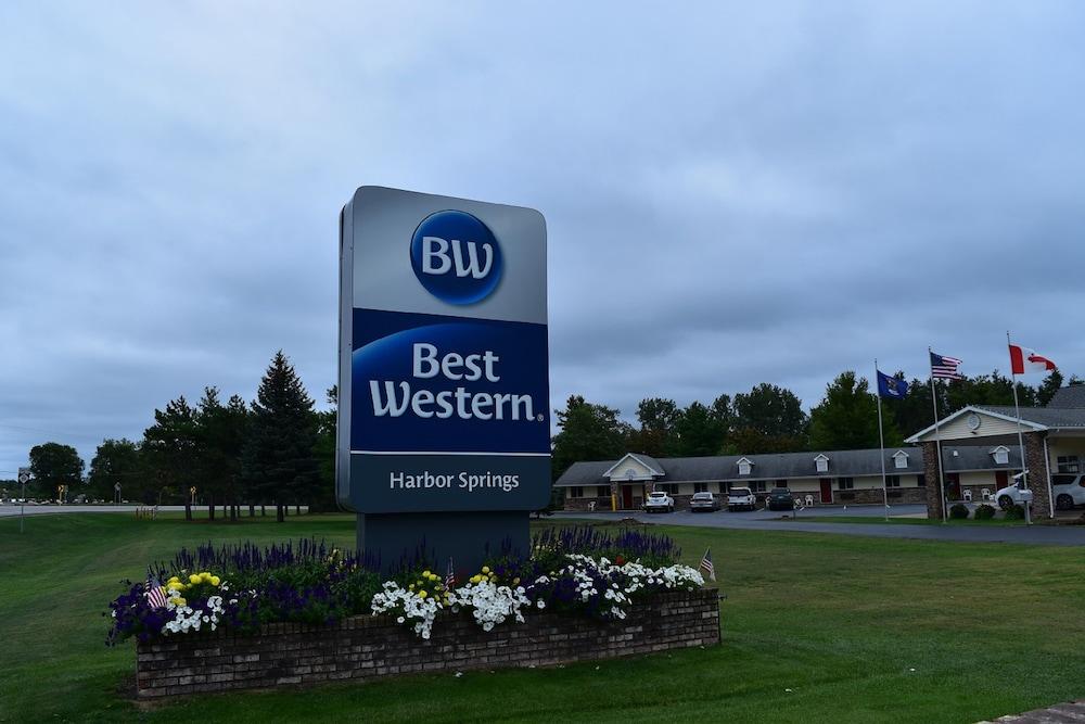 Best Western of Harbor Springs photo 41