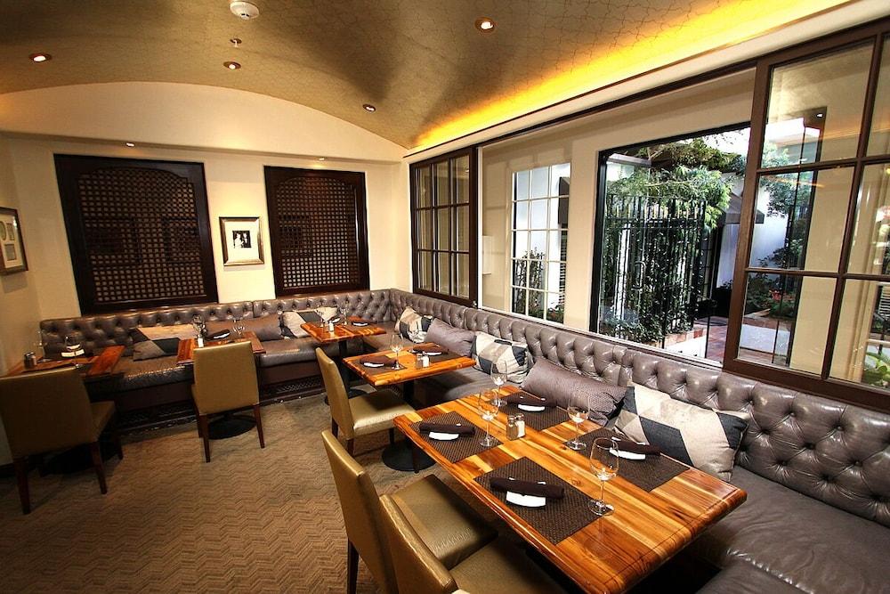 Cypress Inn photo 63