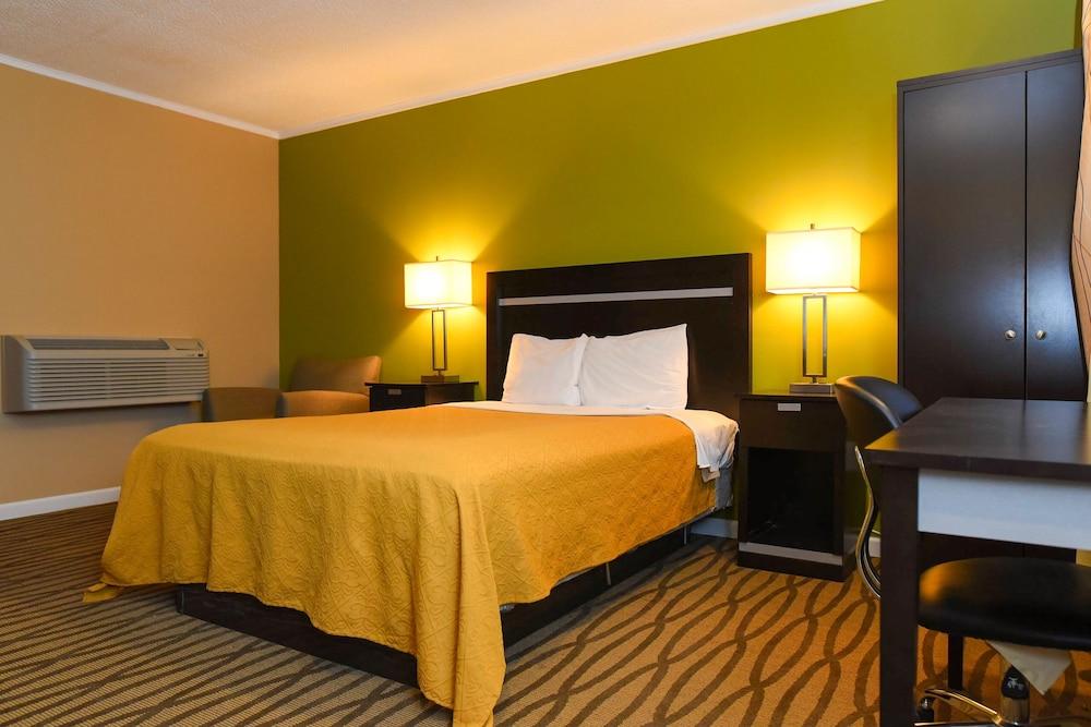 Capital Inn & Suites photo 3