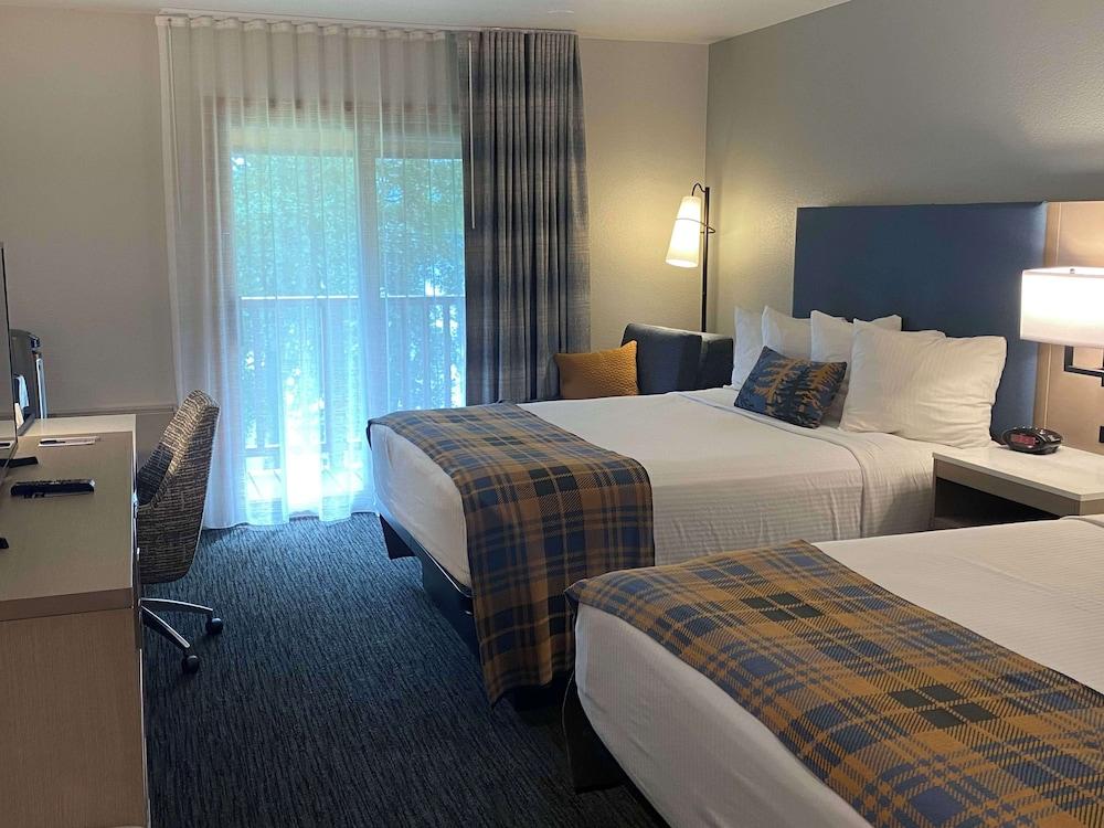 Best Western Lake Lucille Inn photo 13