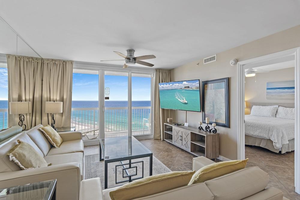 Pelican Beach Resort by Colasan photo 99