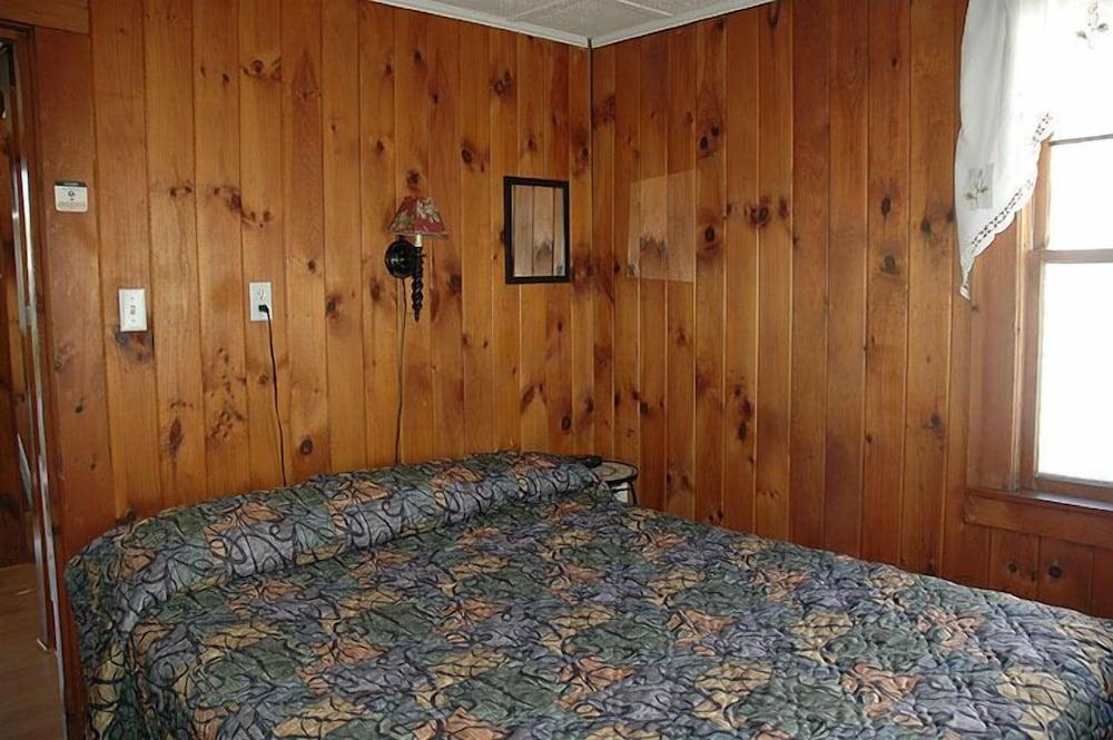 Channel Watefront Cottages photo 19