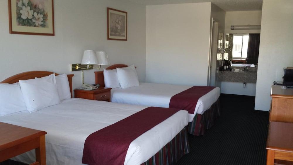 Sagamar Inn photo 9