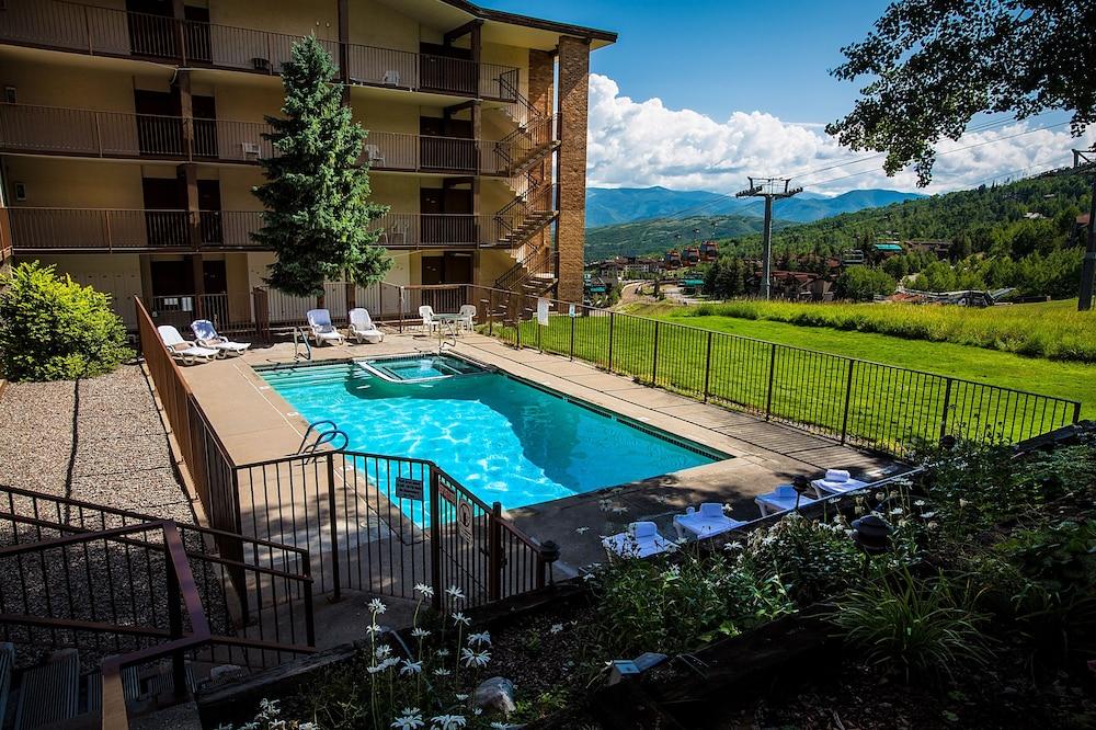 Mountain Chalet Snowmass photo 41