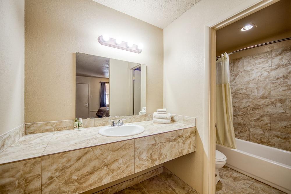 Hotel Las Cruces I-10 West photo 17