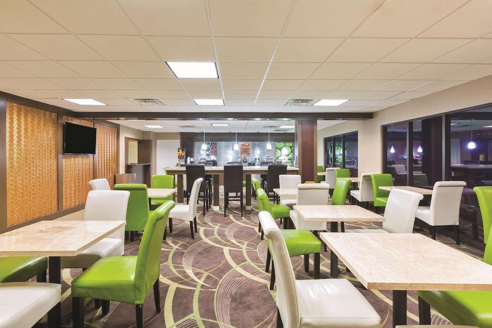 La Quinta Inn by Wyndham Austin North photo 23