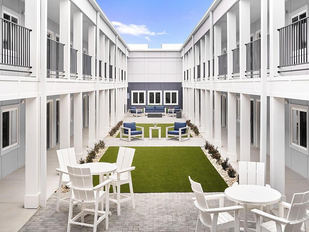 stayAPT Suites Fort Worth-Fossil Creek photo 22