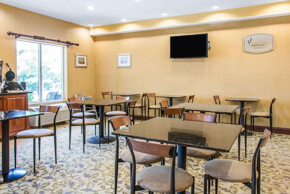 Sleep Inn & Suites Pooler - Savannah Area photo 18