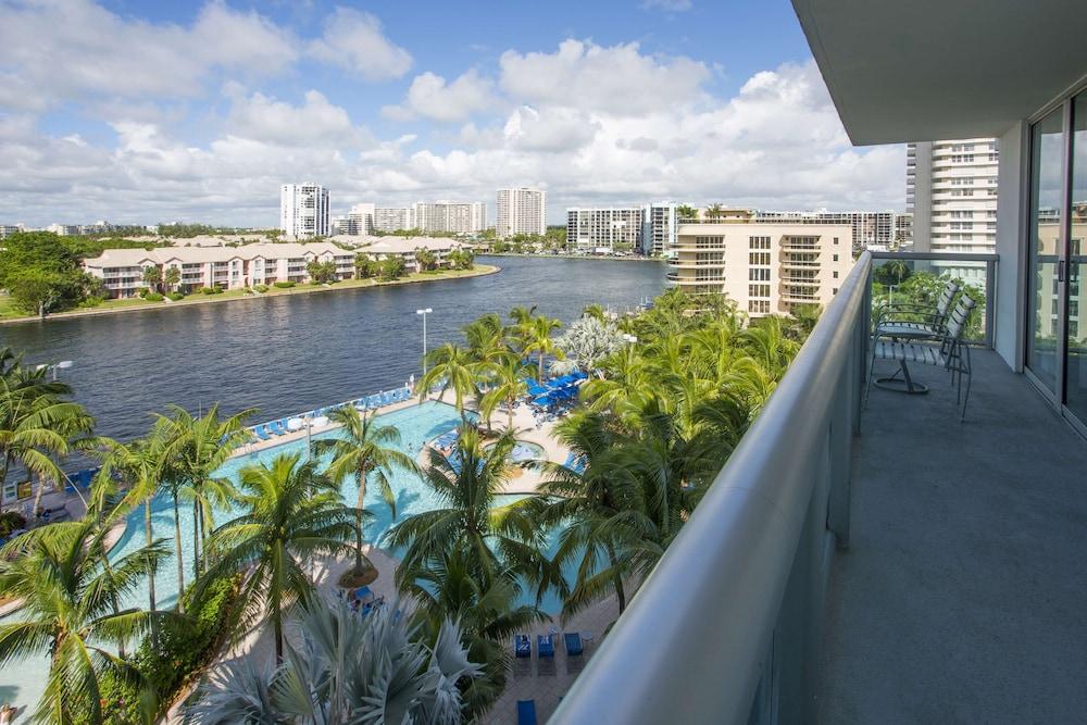 Doubletree Resort by Hilton Hollywood Beach photo 23
