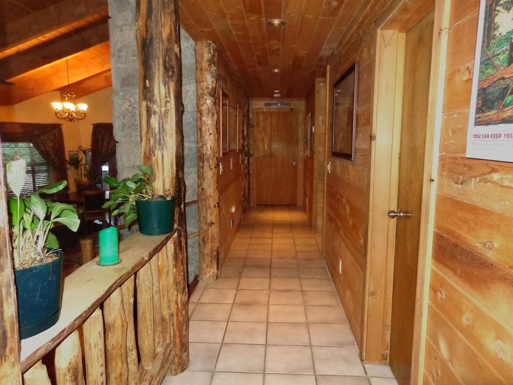 Evergreen Haus photo 64