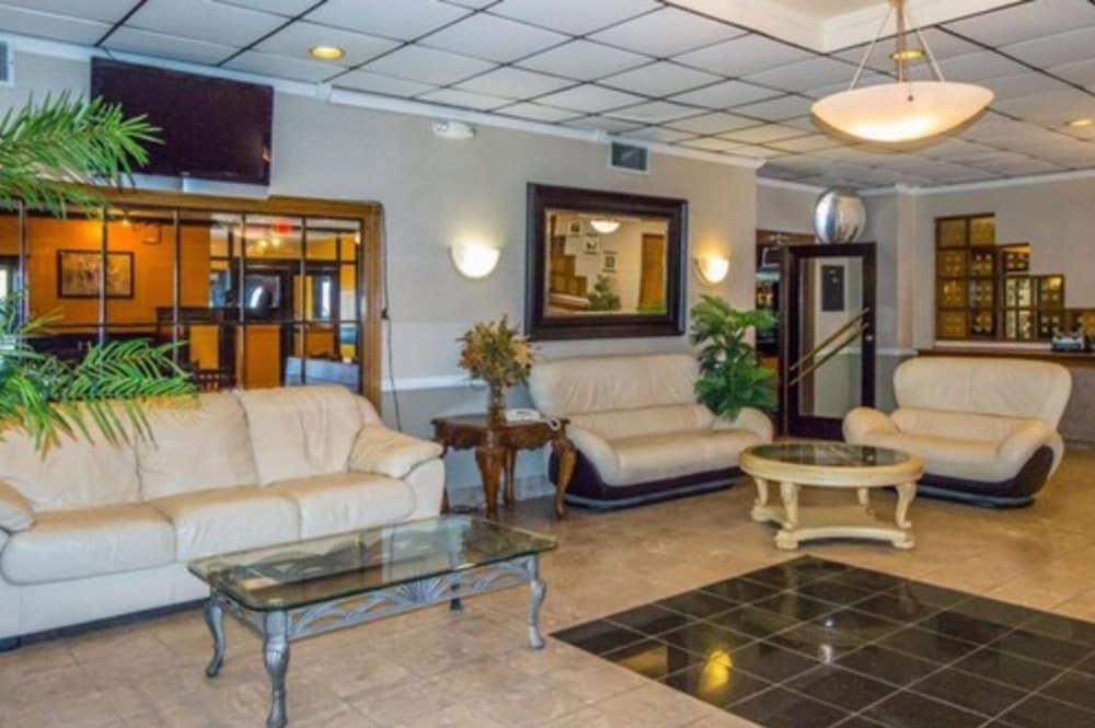 Executive Inn Hotel & Conference Centre photo 14