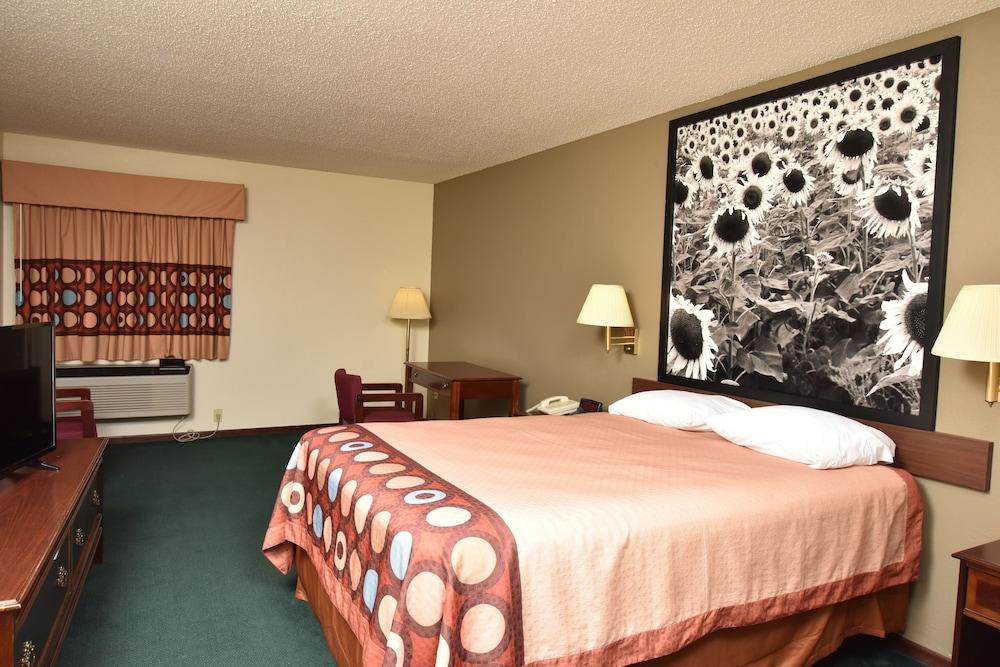Super 8 by Wyndham Springfield/Battlefield photo 20