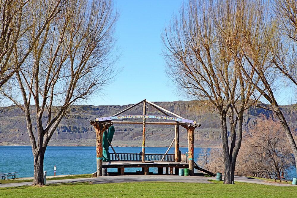 Sunbanks Lake Resort photo 48