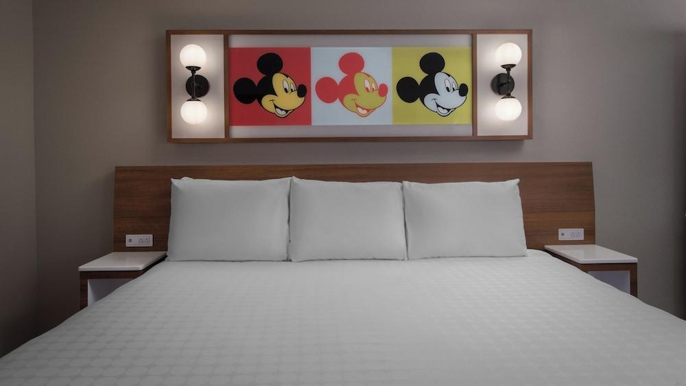 Disney's Pop Century Resort photo 13