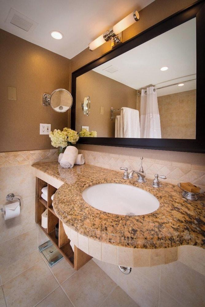 The Lodge at Vail, a RockResort by Vail Resorts photo 29