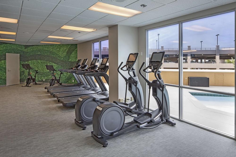 DoubleTree by Hilton Hotel Modesto photo 37