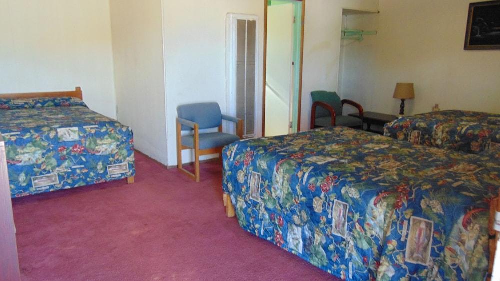 Heritage Budget Inn Hwy 84 photo 24