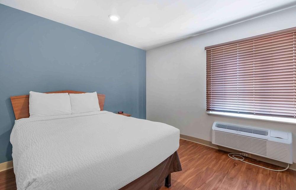 Extended Stay America Select Suites - Laredo photo 11