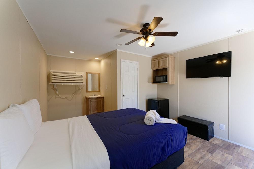 Target Hospitality - Big Spring Lodge photo 5