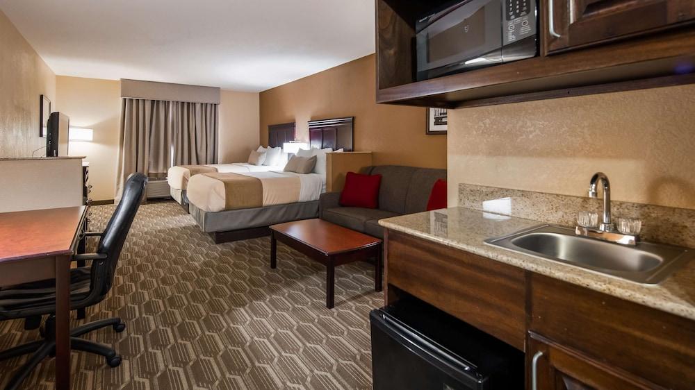 Best Western Granbury Inn & Suites photo 7