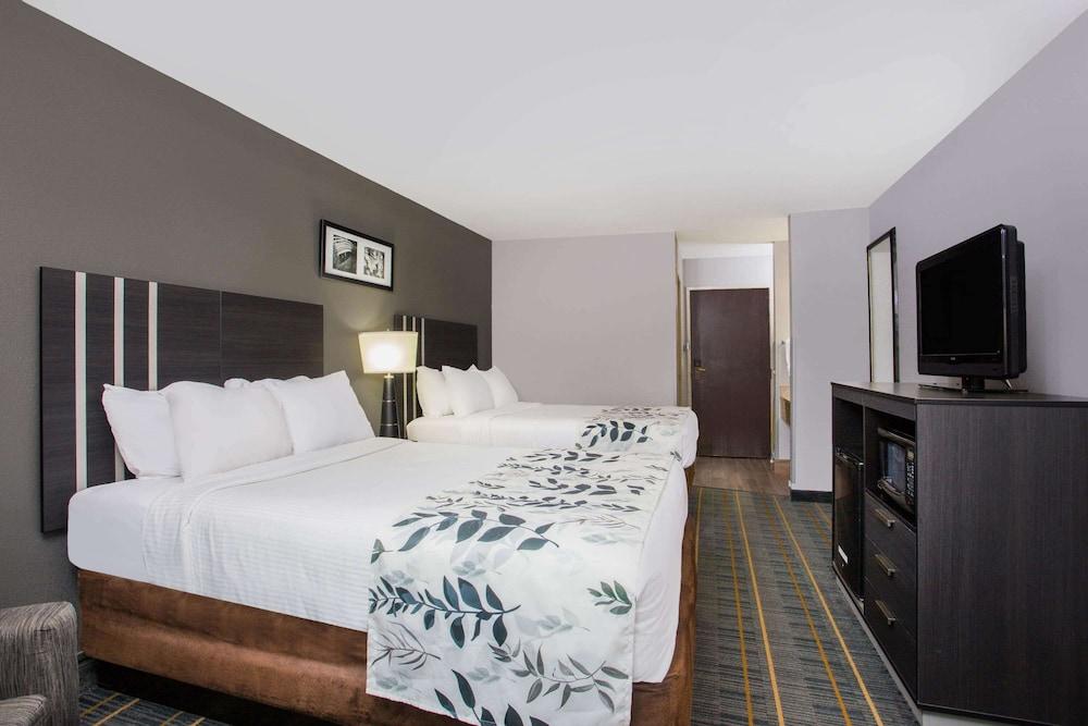 Baymont by Wyndham Lancaster photo 3