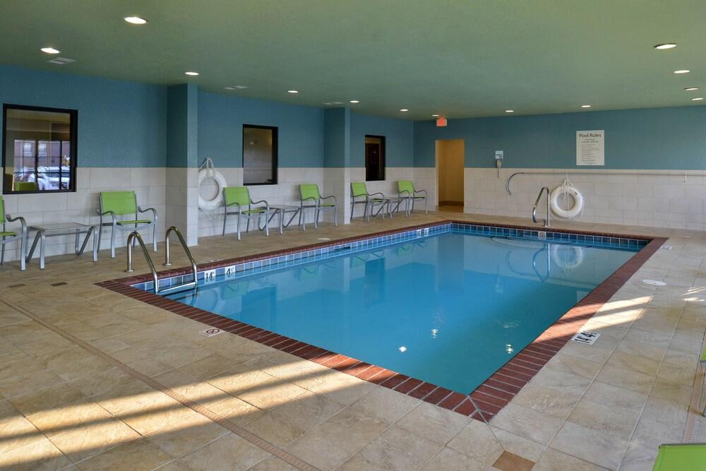 Holiday Inn Express & Suites Lonoke by IHG photo 30