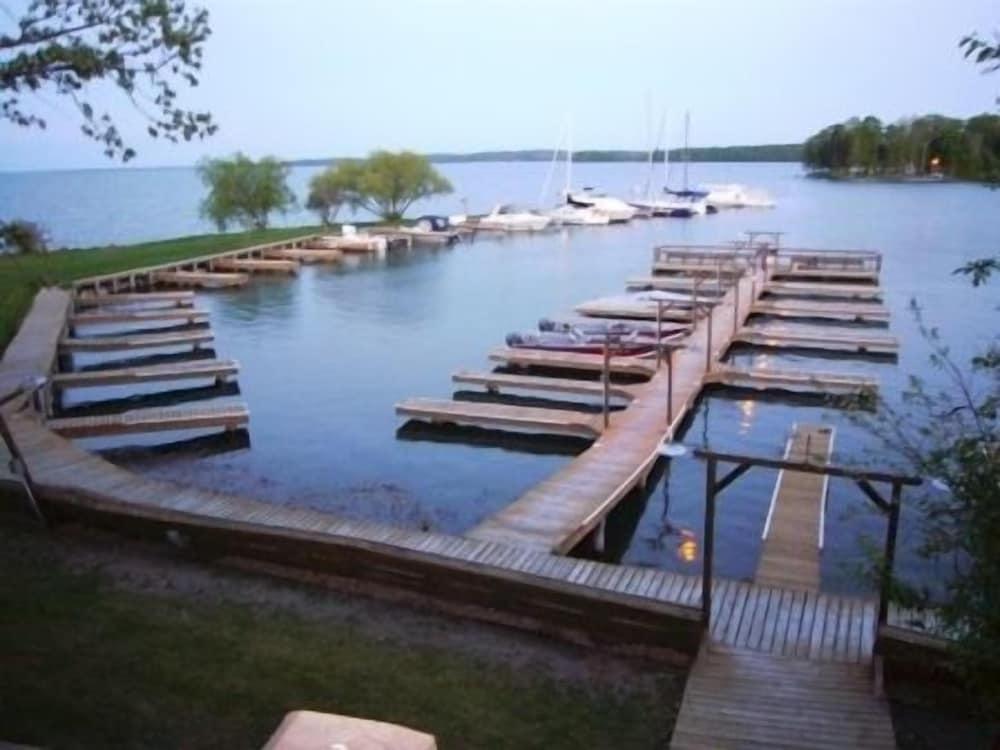 Horseshoe Bay Lodge photo 34