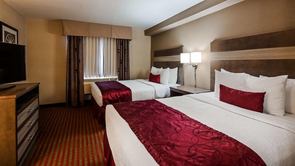 Best Western Plus Executive Suites photo 9
