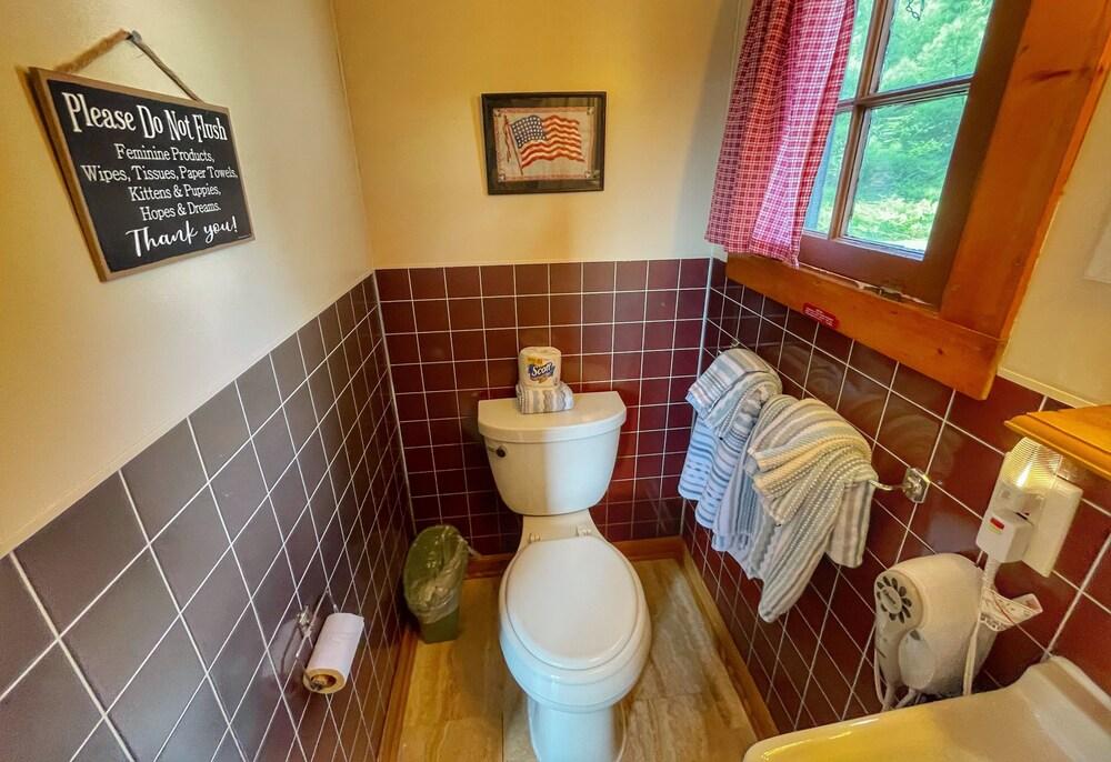 Open Hearth Inn photo 78